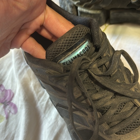 Climacool adidas shoes size 6 - Picture 3 of 5